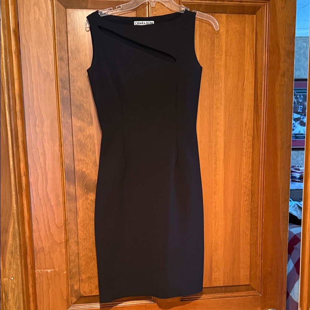 Chiara Boni Elegant Black Midi Dress